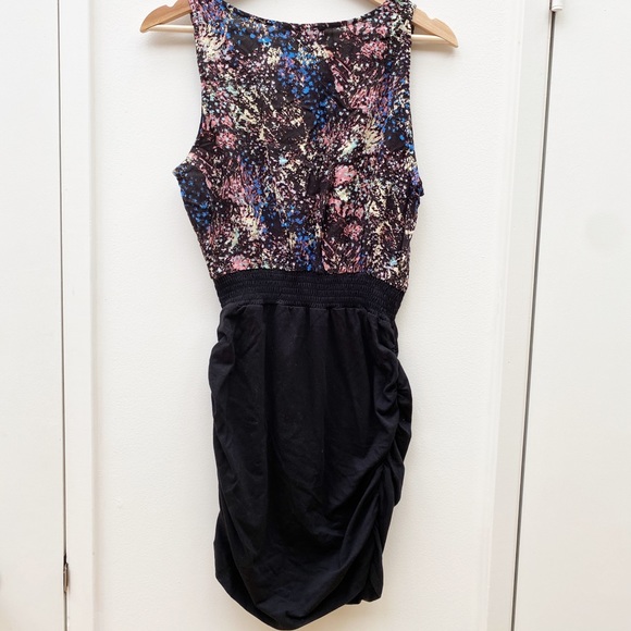 FOREVER 21 Bodycon Mini Dress - Picture 2 of 4